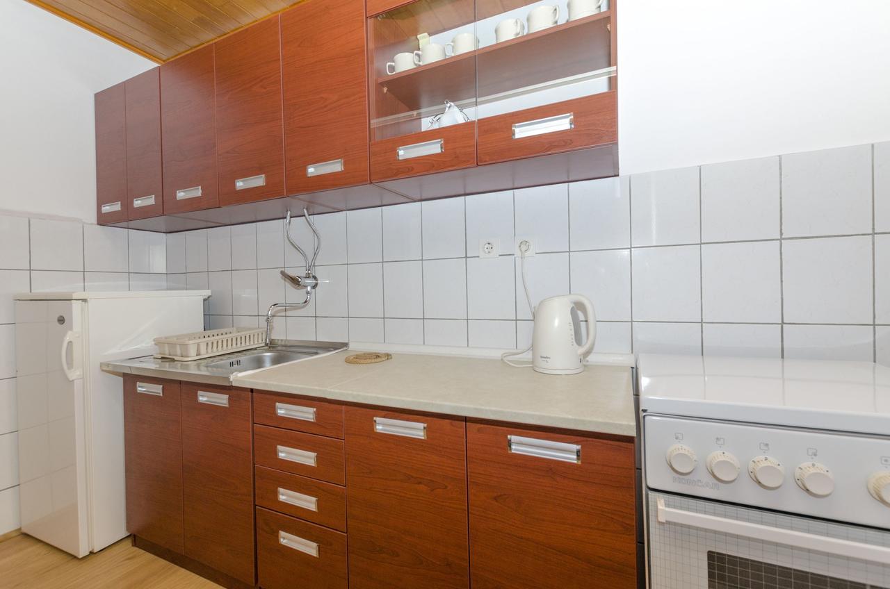 Apartments Katica Primosten Exterior photo