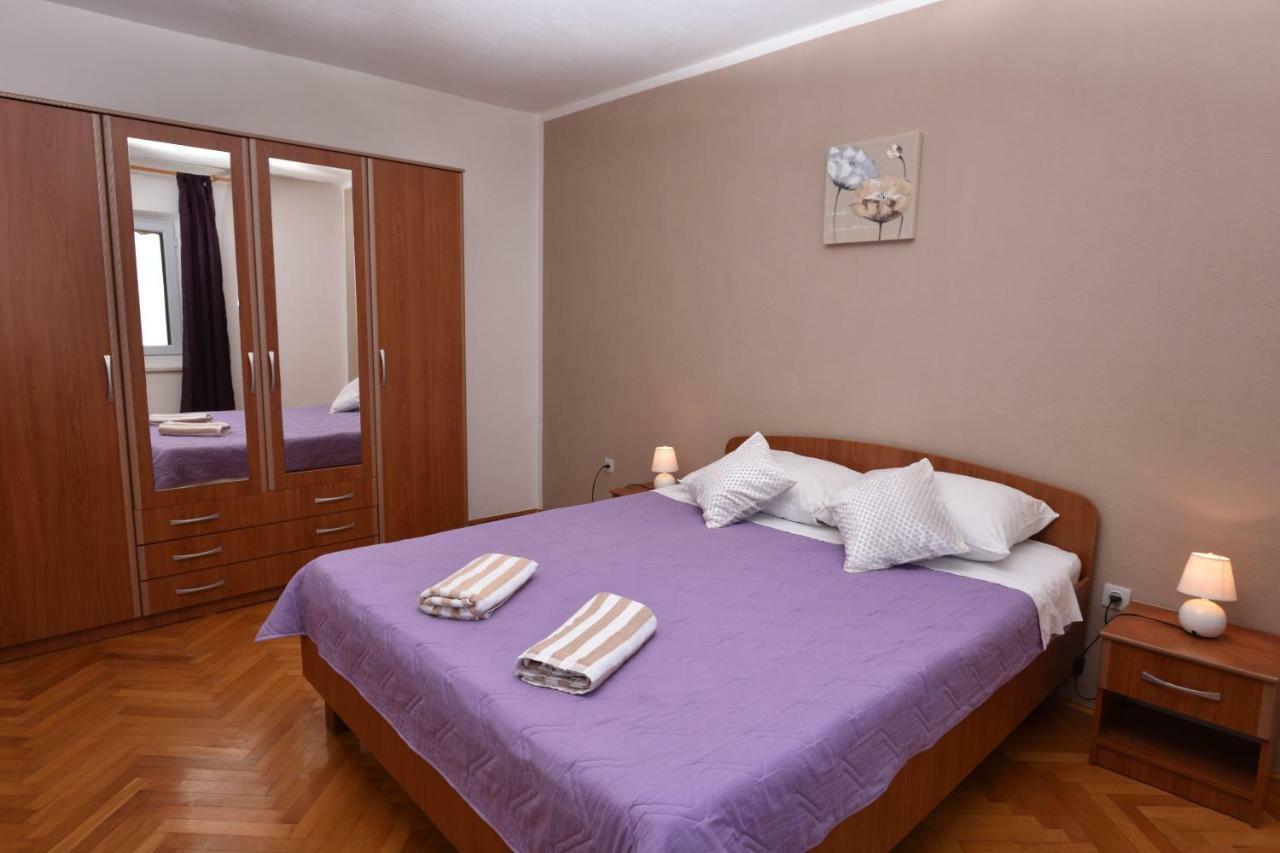 Apartments Katica Primosten Exterior photo
